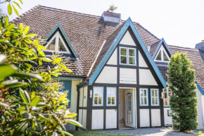 Große Heldenhütte in Luschendorf